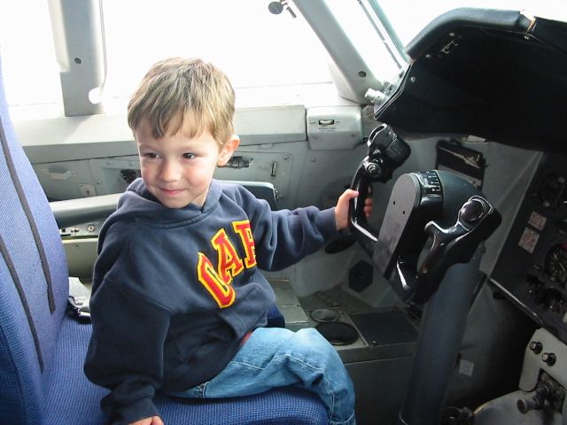 Piloting a 747